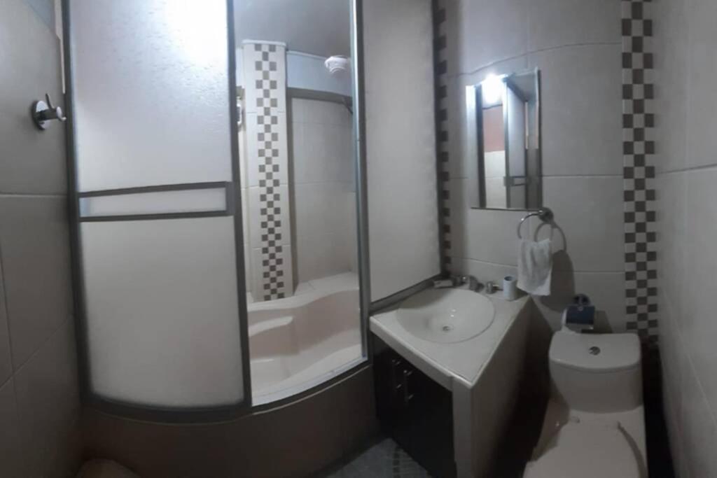 A Un Minuto Del Aeropuerto Sientase Como En Casa Cuzco Exteriér fotografie